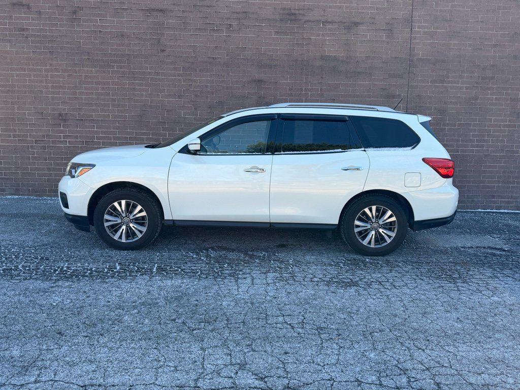 used 2018 Nissan Pathfinder car, priced at $14,995