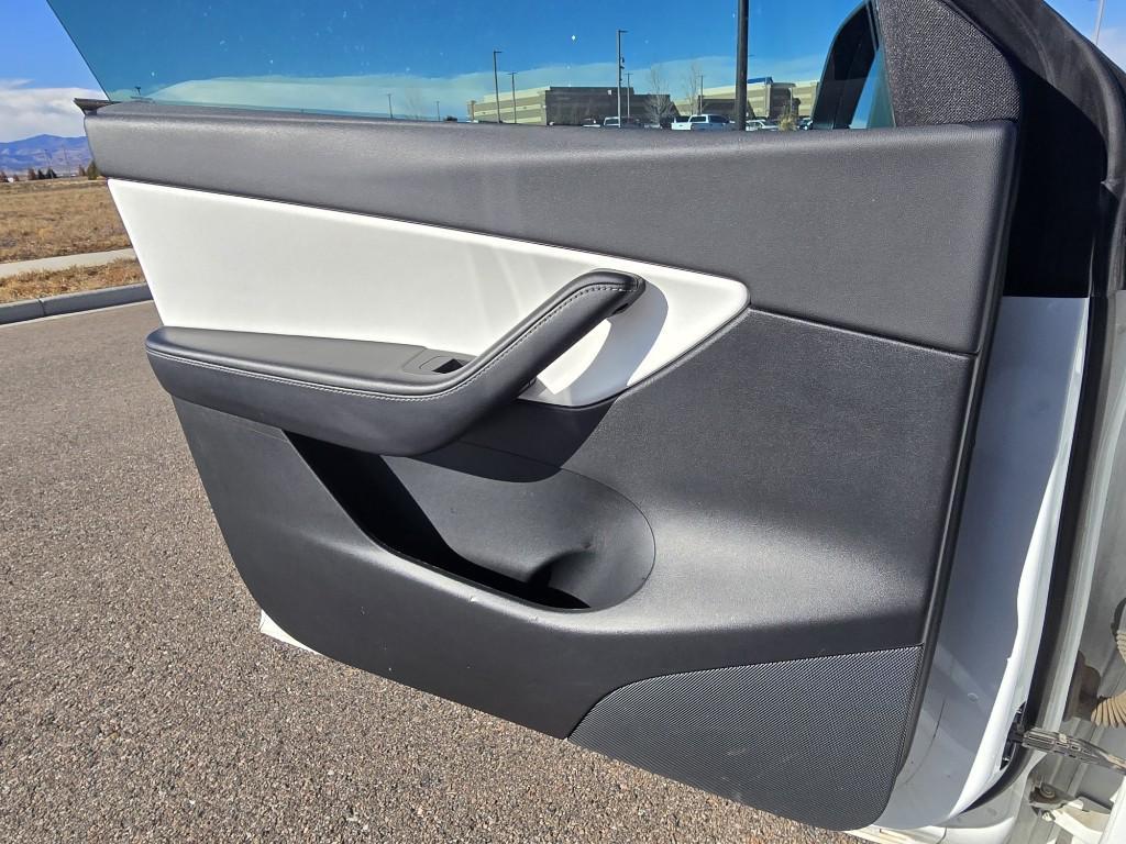 used 2021 Tesla Model Y car, priced at $21,998