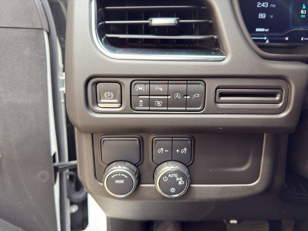 used 2022 Chevrolet Suburban car, priced at $39,494