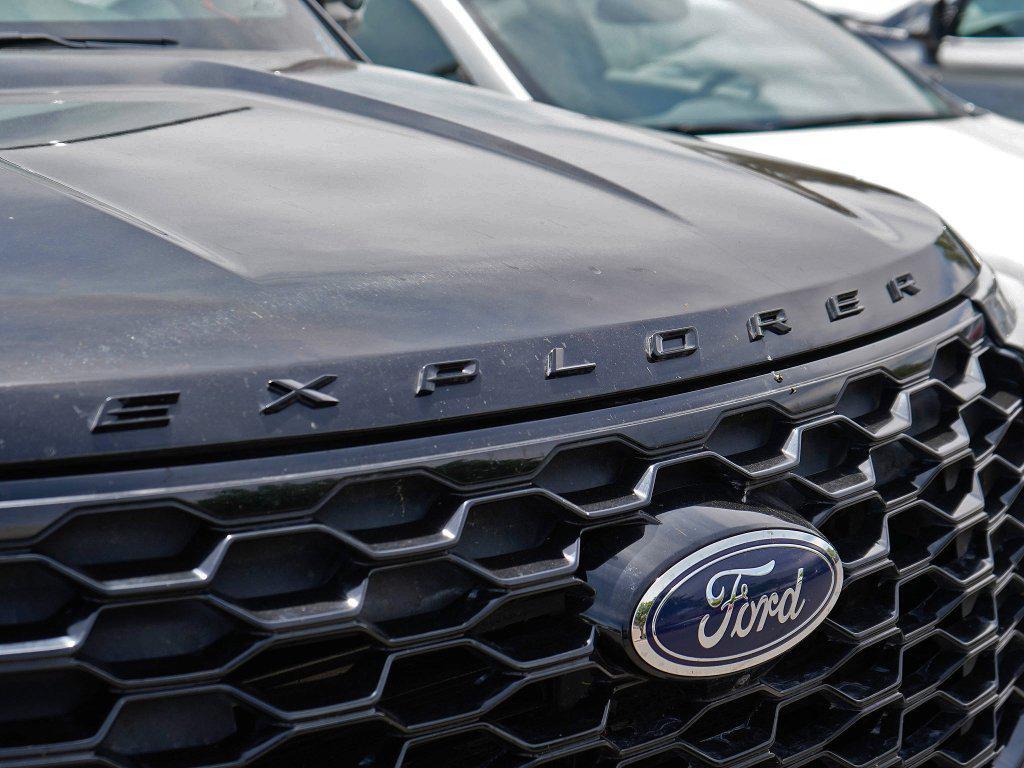 used 2025 Ford Explorer car, priced at $46,414