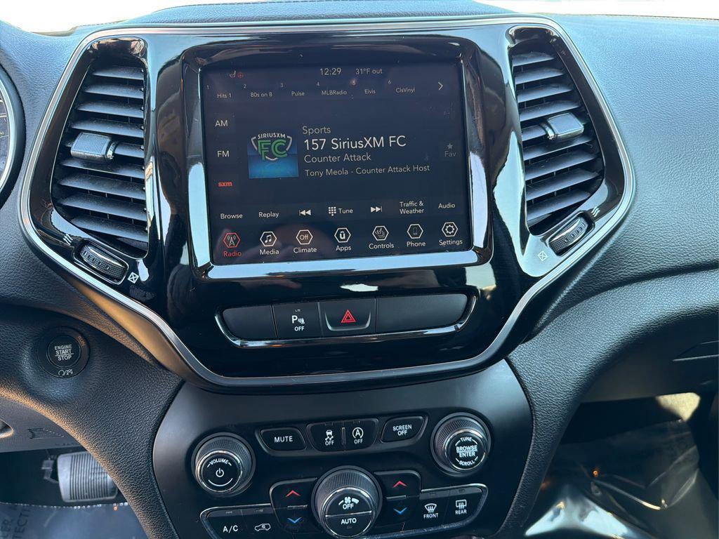 used 2020 Jeep Cherokee car, priced at $15,294