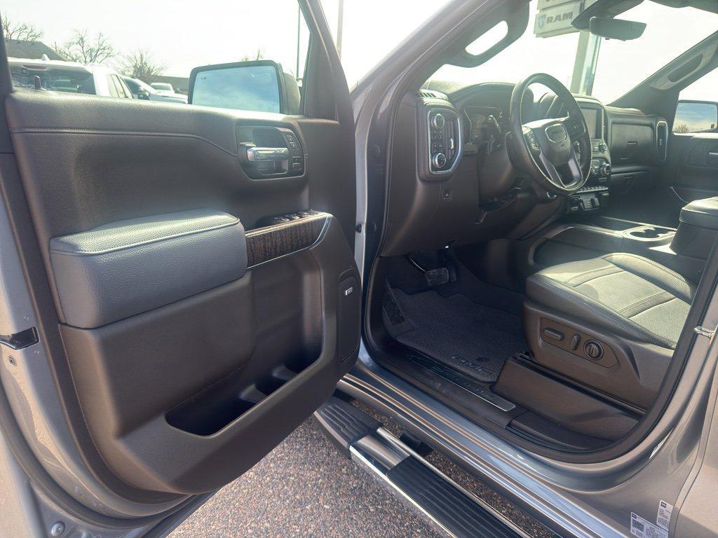 used 2022 GMC Sierra 1500 car, priced at $44,595
