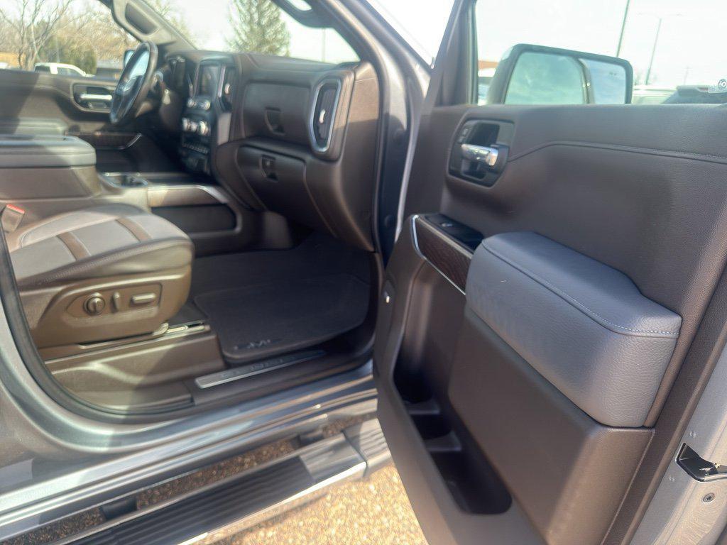 used 2022 GMC Sierra 1500 car, priced at $44,595