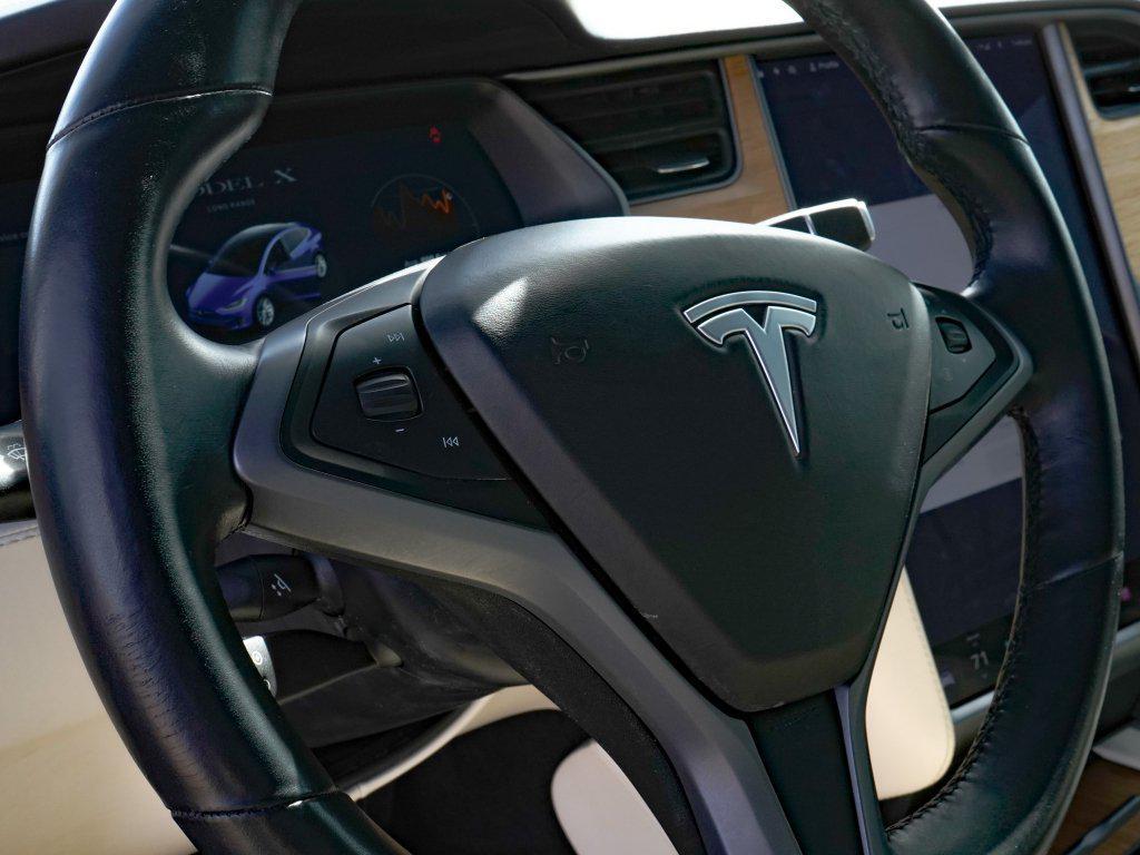 used 2020 Tesla Model X car, priced at $27,497
