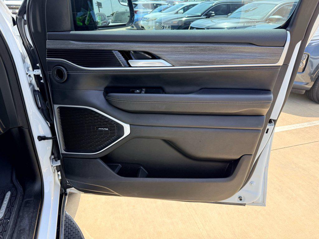 used 2024 Jeep Wagoneer car, priced at $51,194