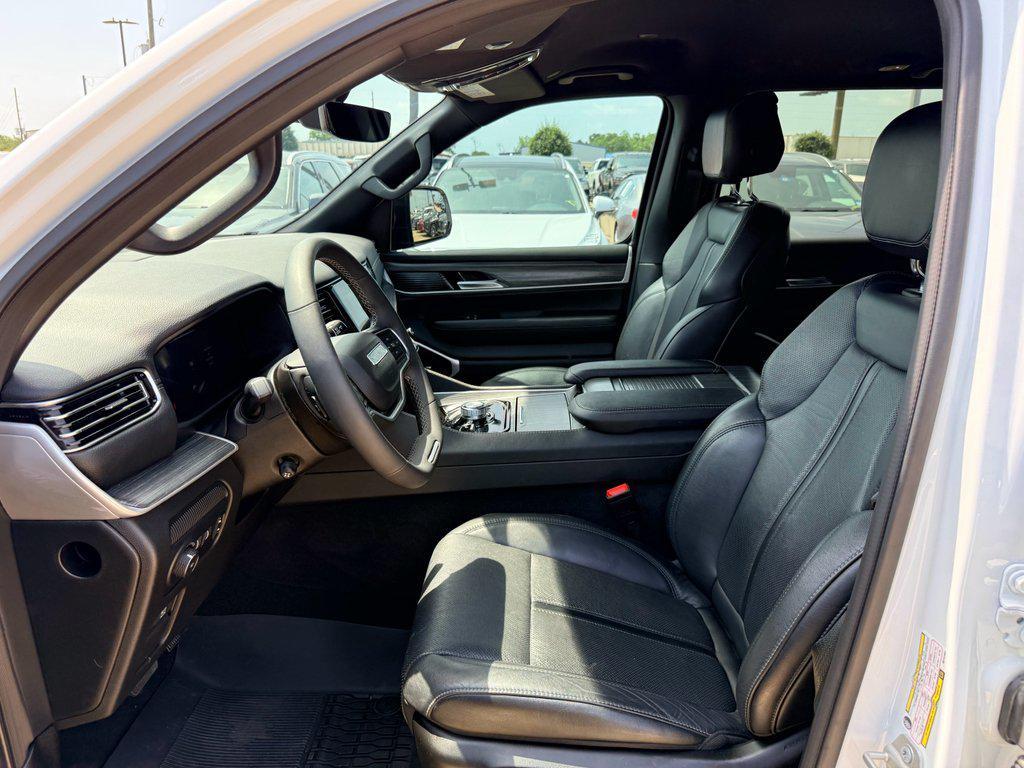 used 2024 Jeep Wagoneer car, priced at $51,194