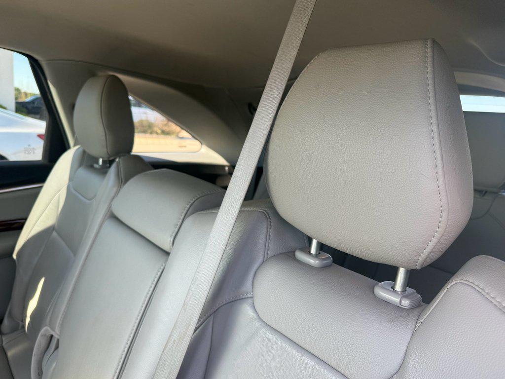used 2014 Acura MDX car, priced at $15,641