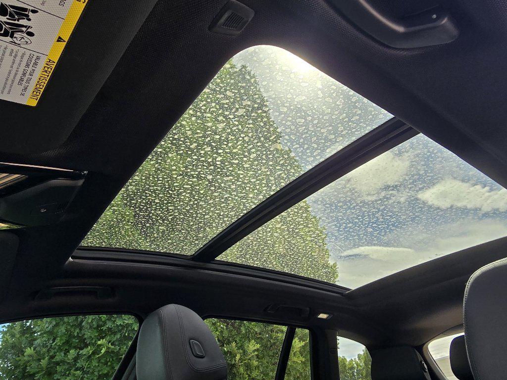 BMW X3 view 24
