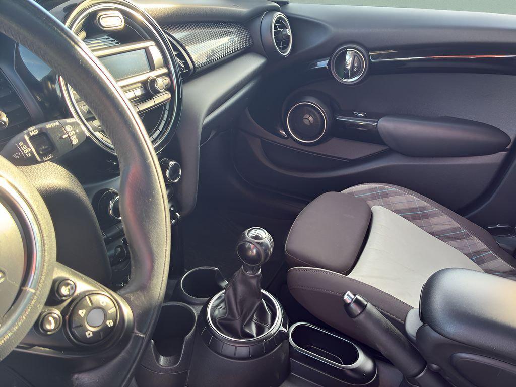 used 2015 MINI Hardtop car, priced at $8,226