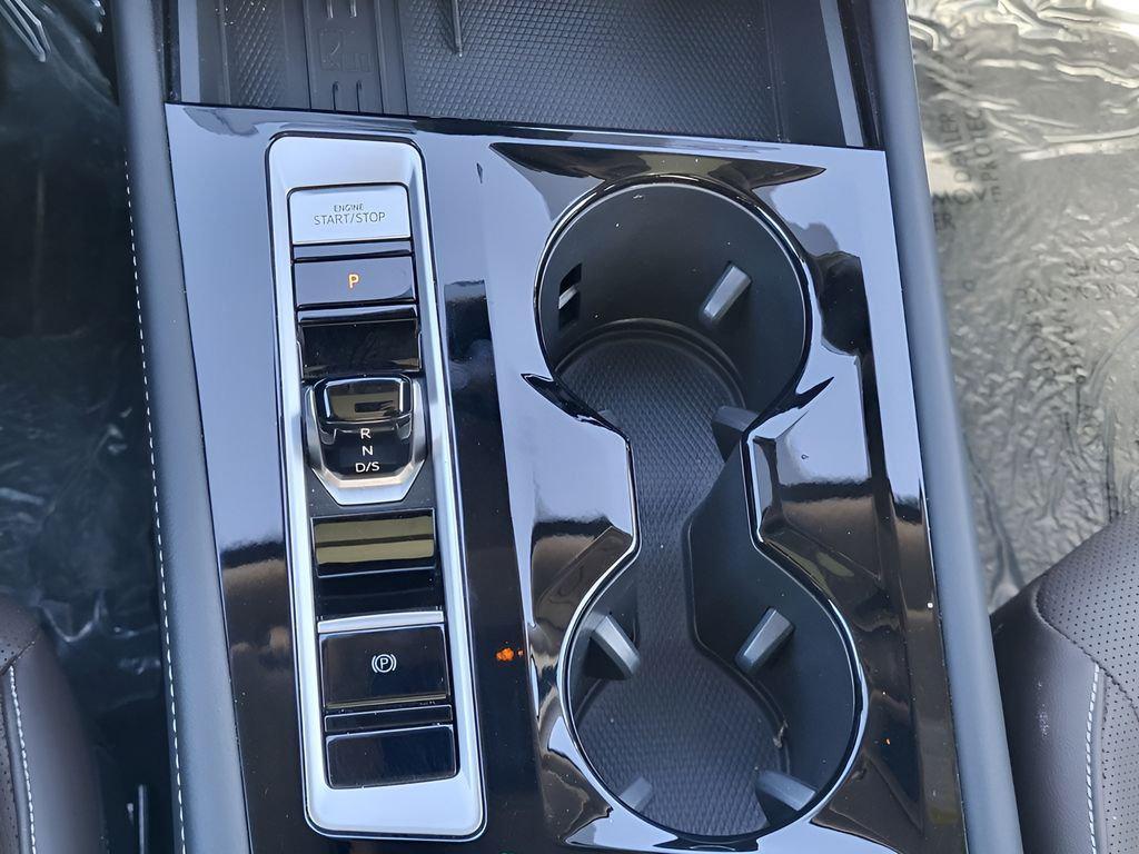used 2025 Volkswagen Atlas car, priced at $44,602