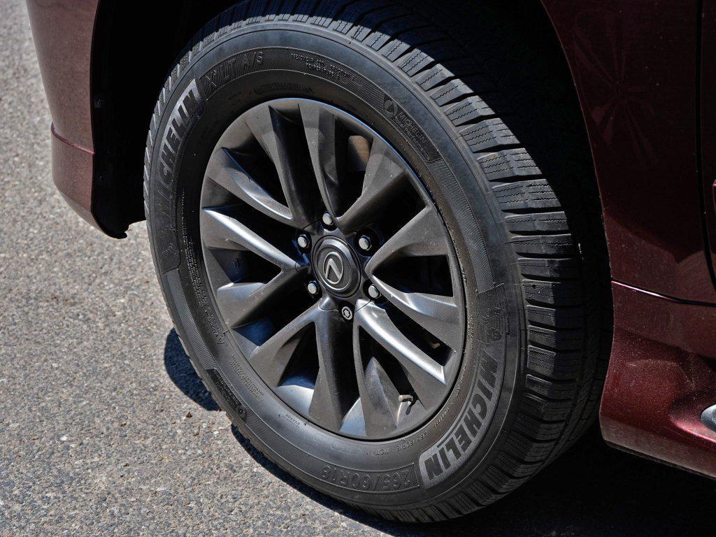 used 2019 Lexus GX 460 car, priced at $28,176