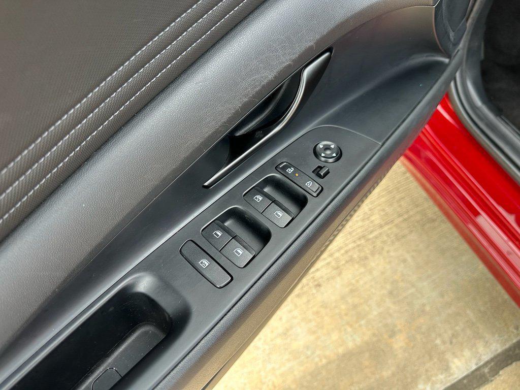 used 2025 Hyundai Elantra car, priced at $22,345