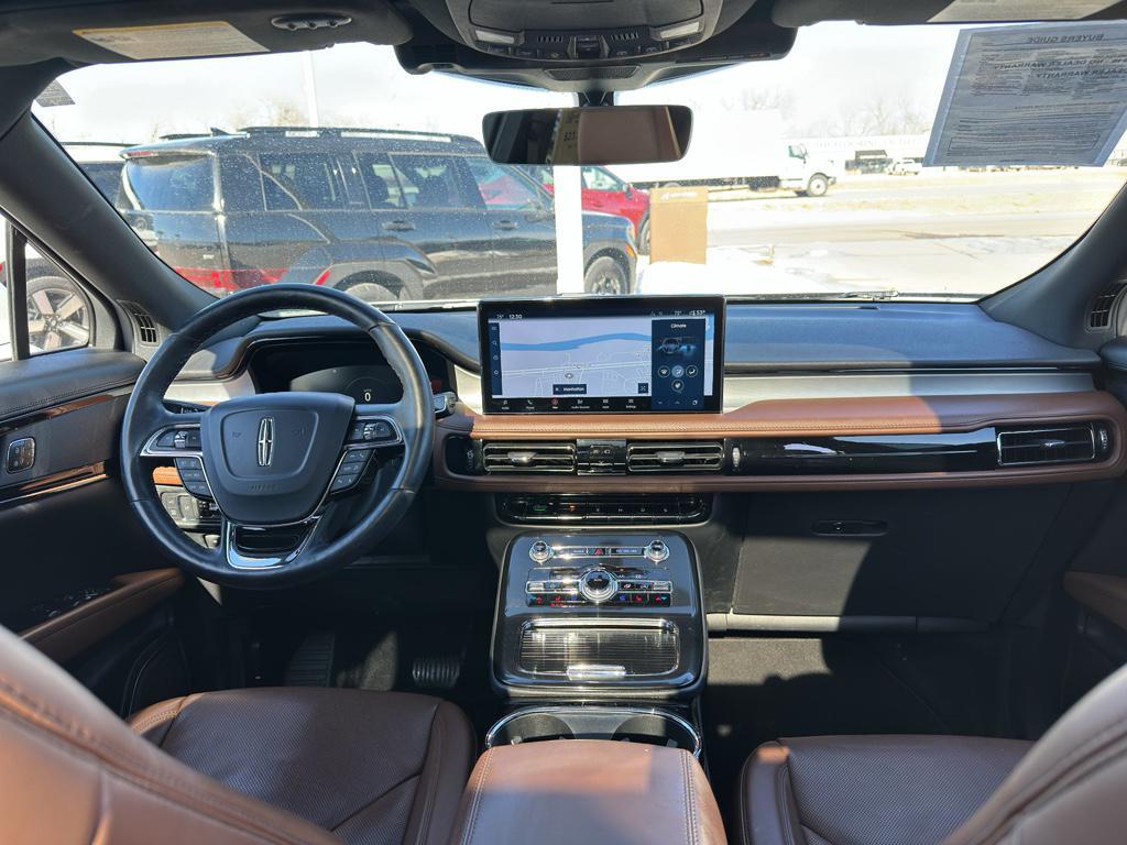 used 2022 Lincoln Nautilus car, priced at $24,450