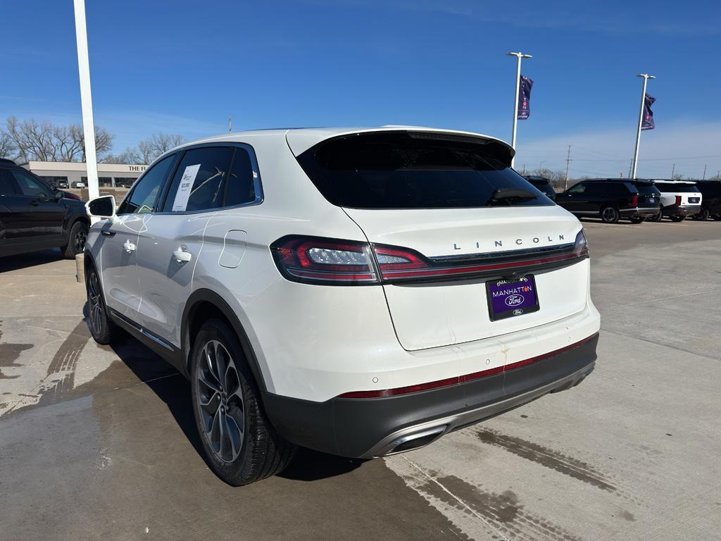 used 2022 Lincoln Nautilus car, priced at $24,450