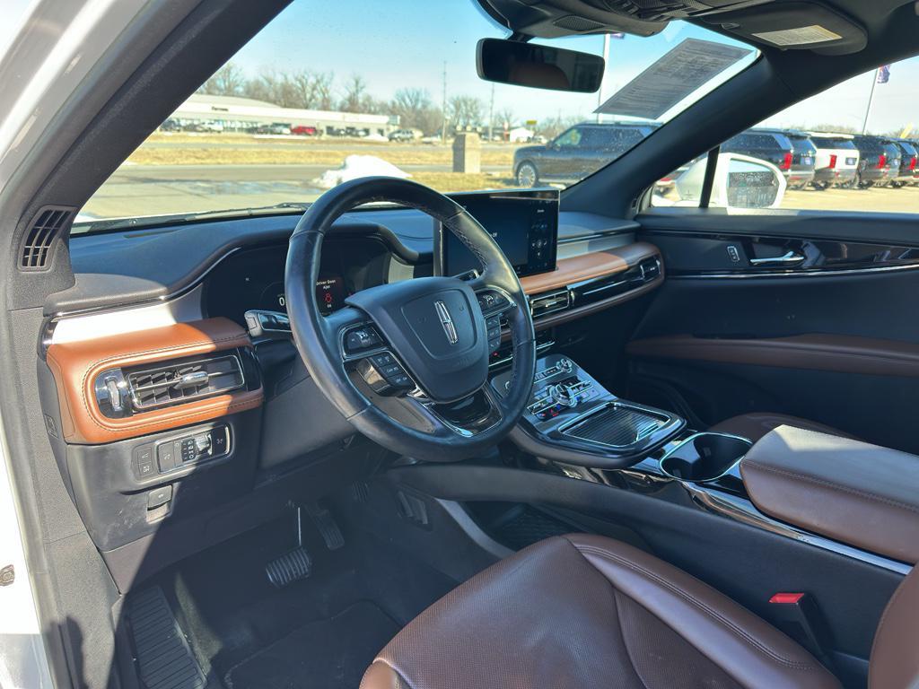 used 2022 Lincoln Nautilus car, priced at $24,450