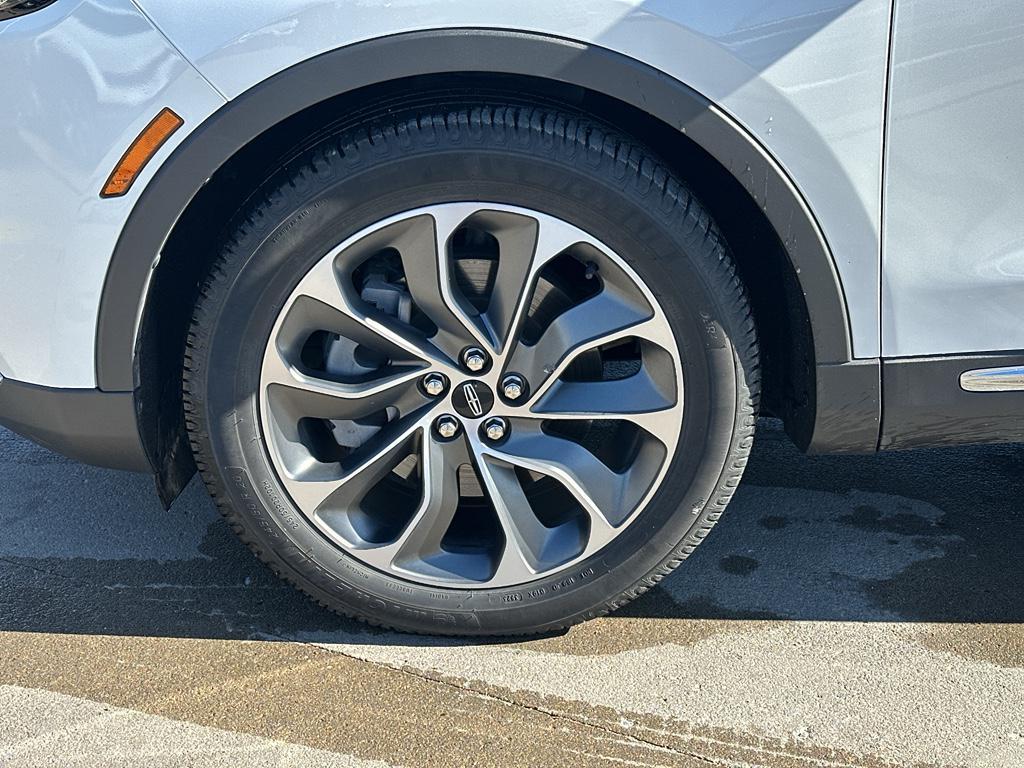 used 2022 Lincoln Nautilus car, priced at $24,450