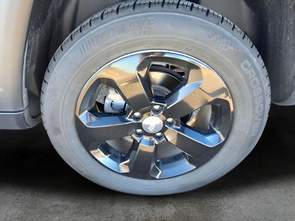 used 2018 Jeep Compass car, priced at $10,989