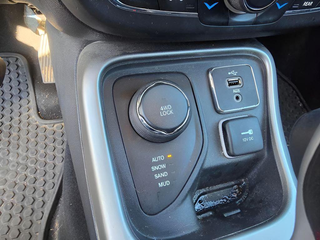 used 2018 Jeep Compass car, priced at $10,989
