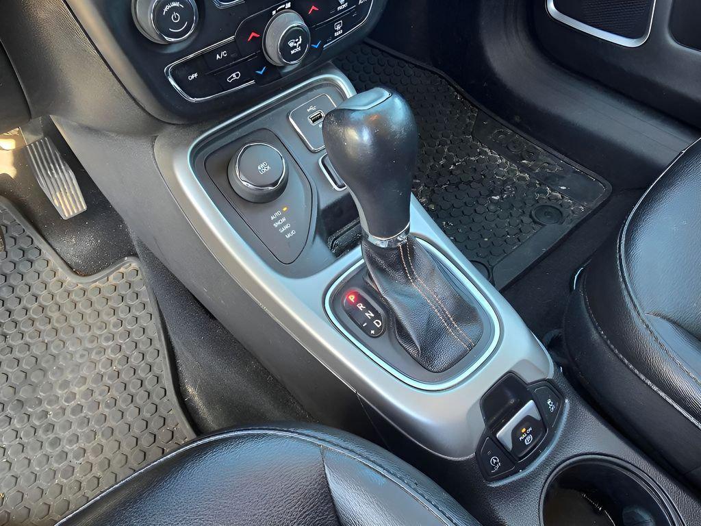 used 2018 Jeep Compass car, priced at $10,989