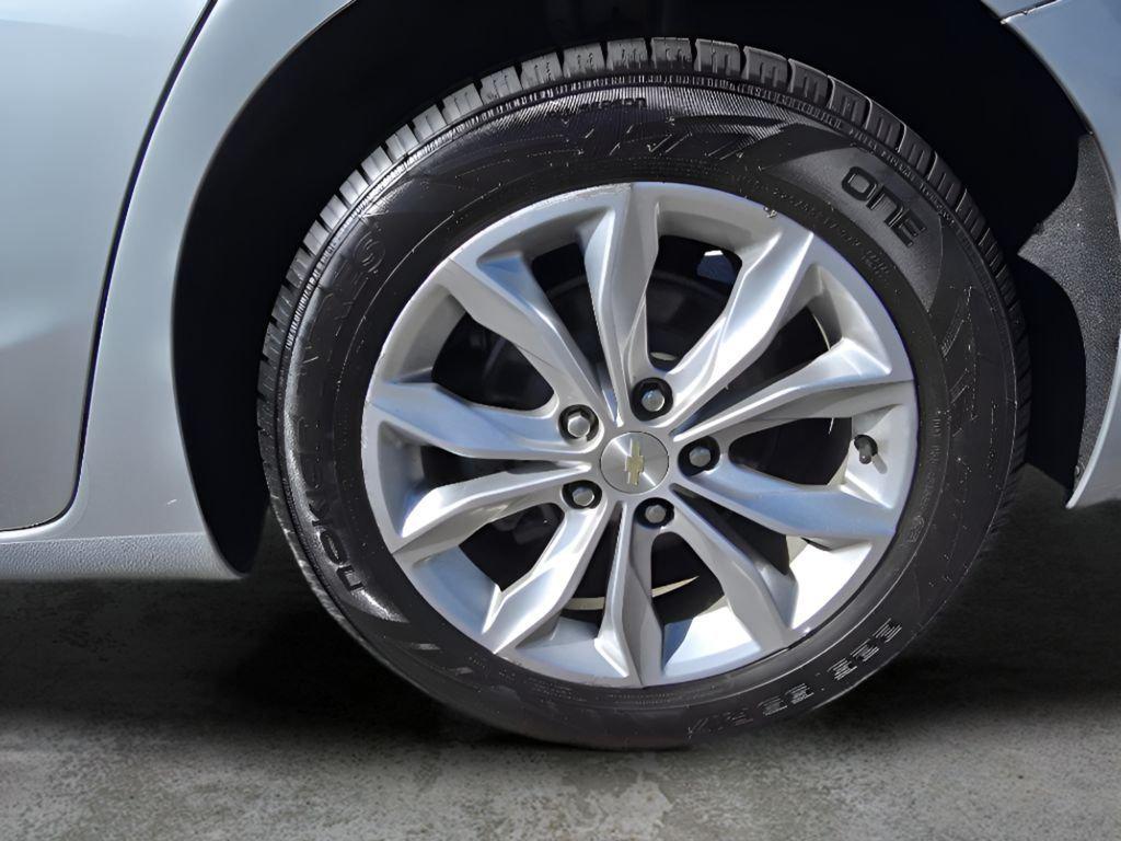 used 2021 Chevrolet Malibu car, priced at $16,329