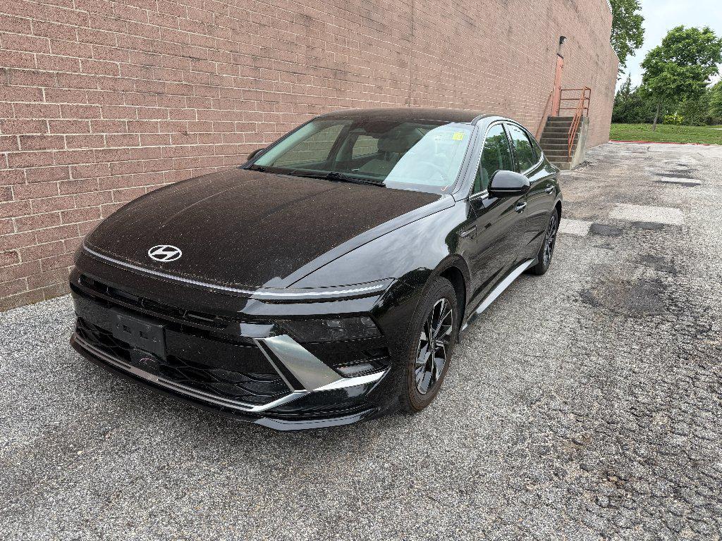 used 2024 Hyundai Sonata car, priced at $21,694