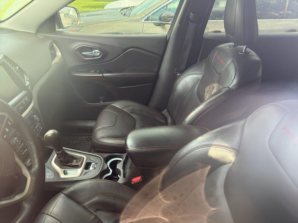 used 2014 Jeep Cherokee car, priced at $13,120