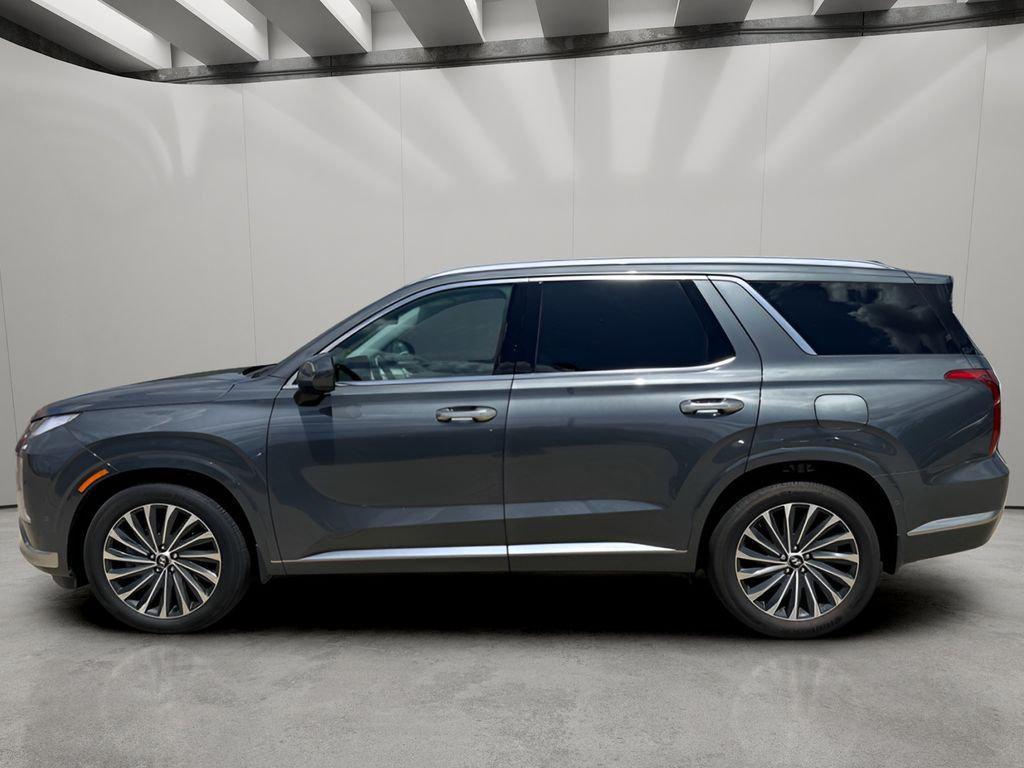 used 2025 Hyundai Palisade car, priced at $48,694