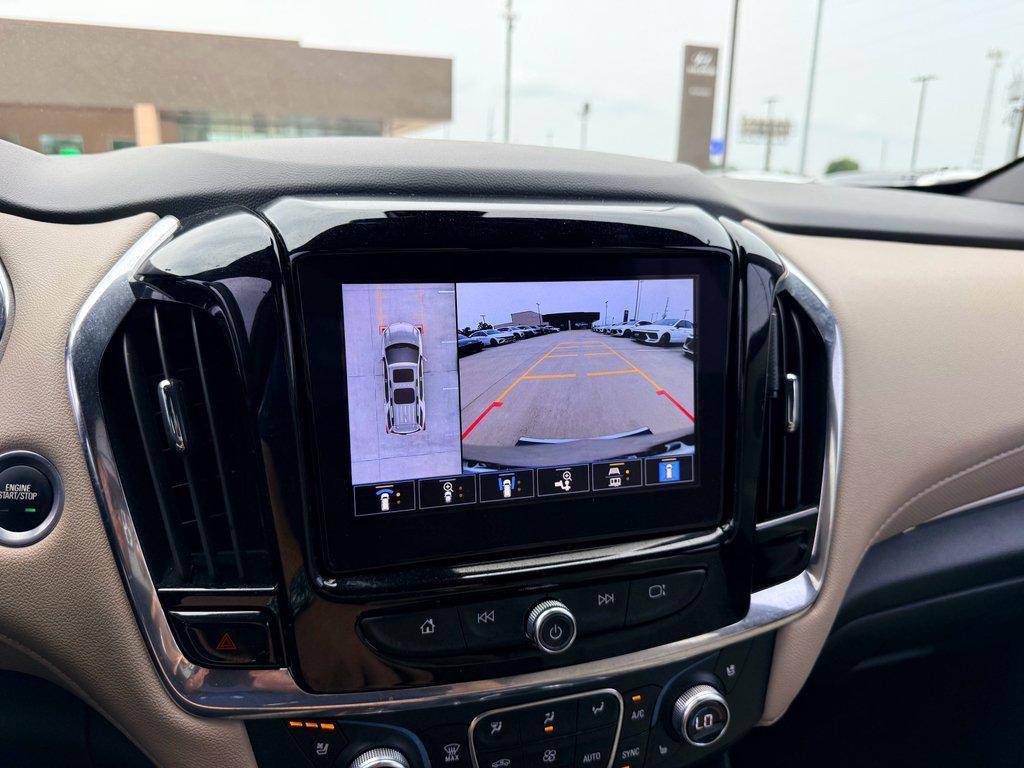 used 2023 Chevrolet Traverse car, priced at $40,394