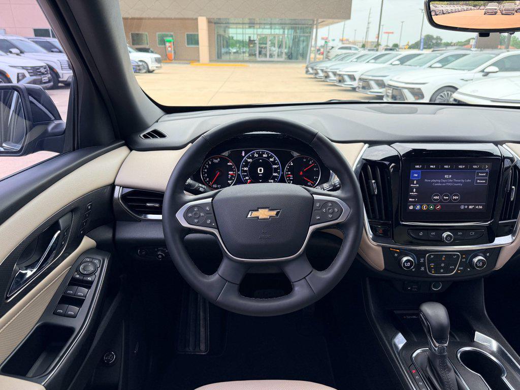 used 2023 Chevrolet Traverse car, priced at $40,394