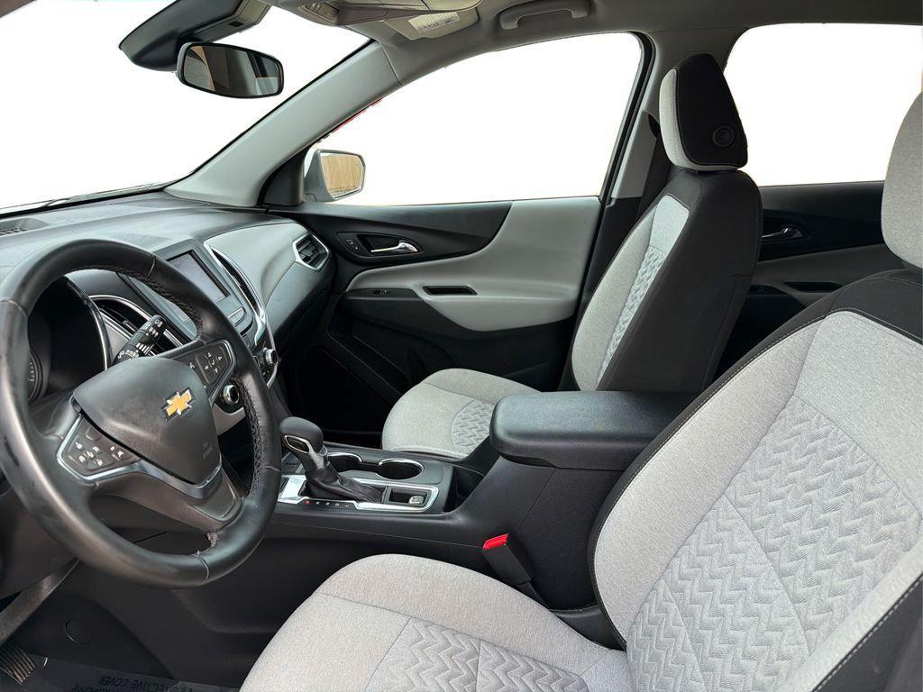 used 2024 Chevrolet Equinox car, priced at $19,329