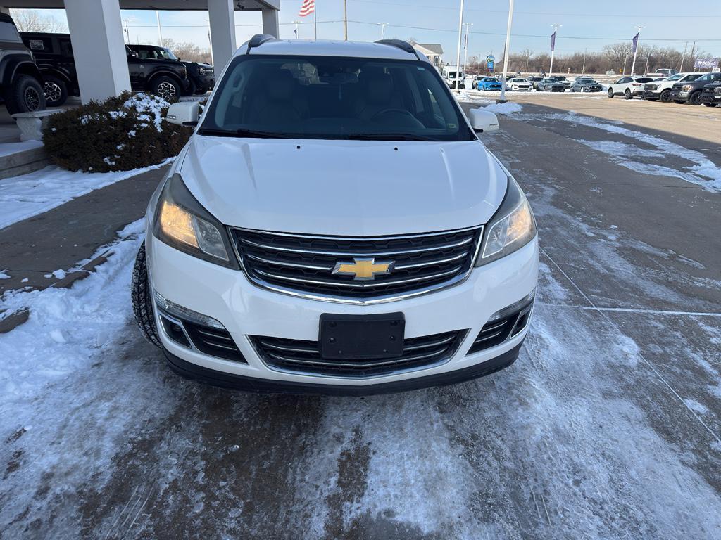 used 2015 Chevrolet Traverse car, priced at $9,021