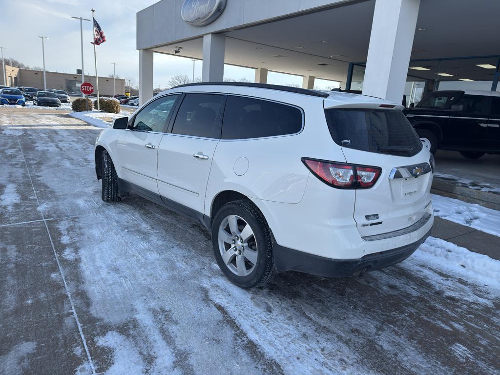 used 2015 Chevrolet Traverse car, priced at $9,021
