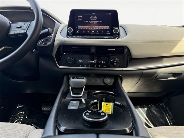 used 2022 Nissan Rogue car, priced at $20,109