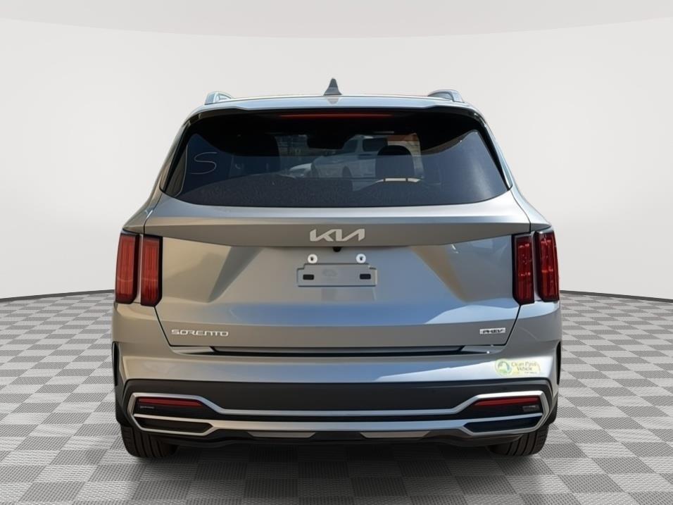 used 2023 Kia Sorento Plug-In Hybrid car, priced at $35,671