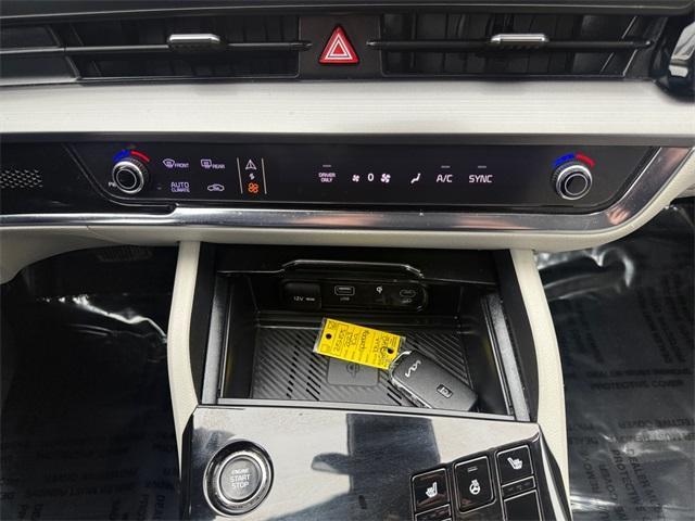 used 2023 Kia Sportage Hybrid car, priced at $22,896