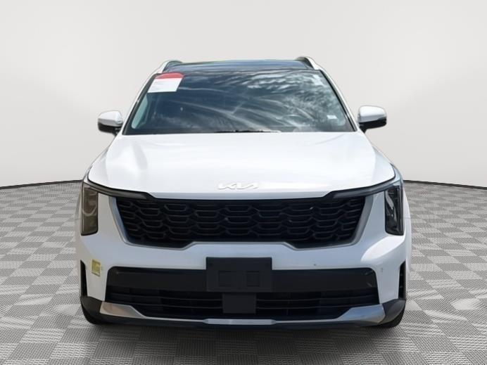 used 2024 Kia Sorento car, priced at $30,772