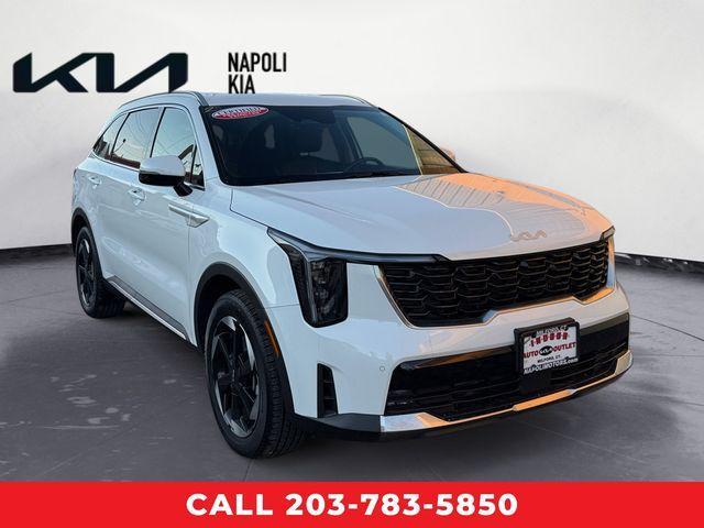 used 2025 Kia Sorento Plug-In Hybrid car, priced at $50,085