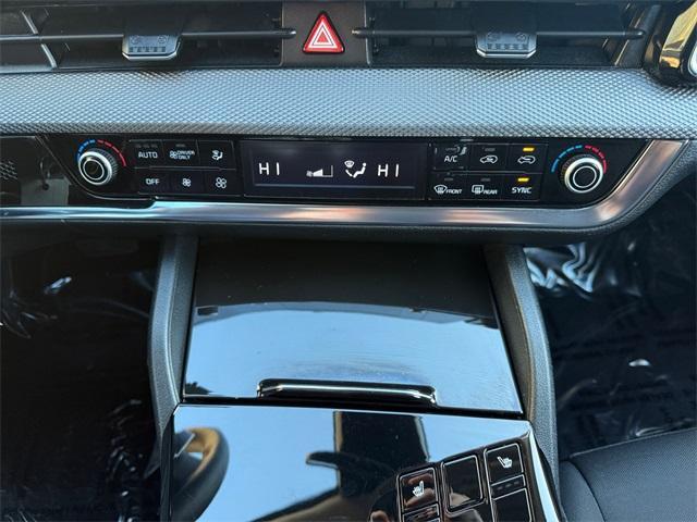 used 2023 Kia Sportage Hybrid car, priced at $24,889