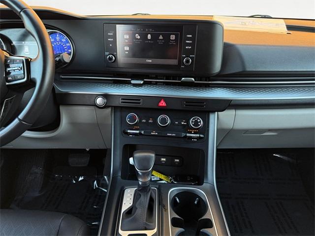 used 2023 Kia Carnival car, priced at $31,880