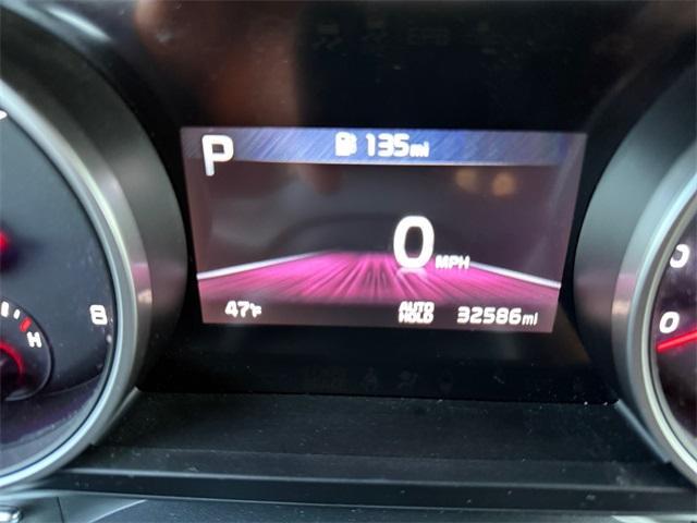 used 2023 Kia Carnival car, priced at $31,880