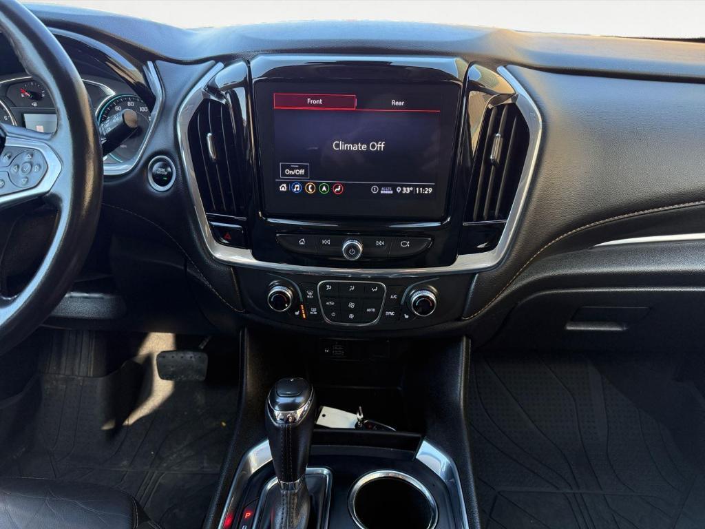 used 2020 Chevrolet Traverse car, priced at $27,712