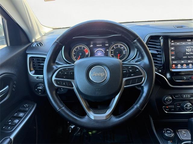 used 2020 Jeep Cherokee car, priced at $18,075