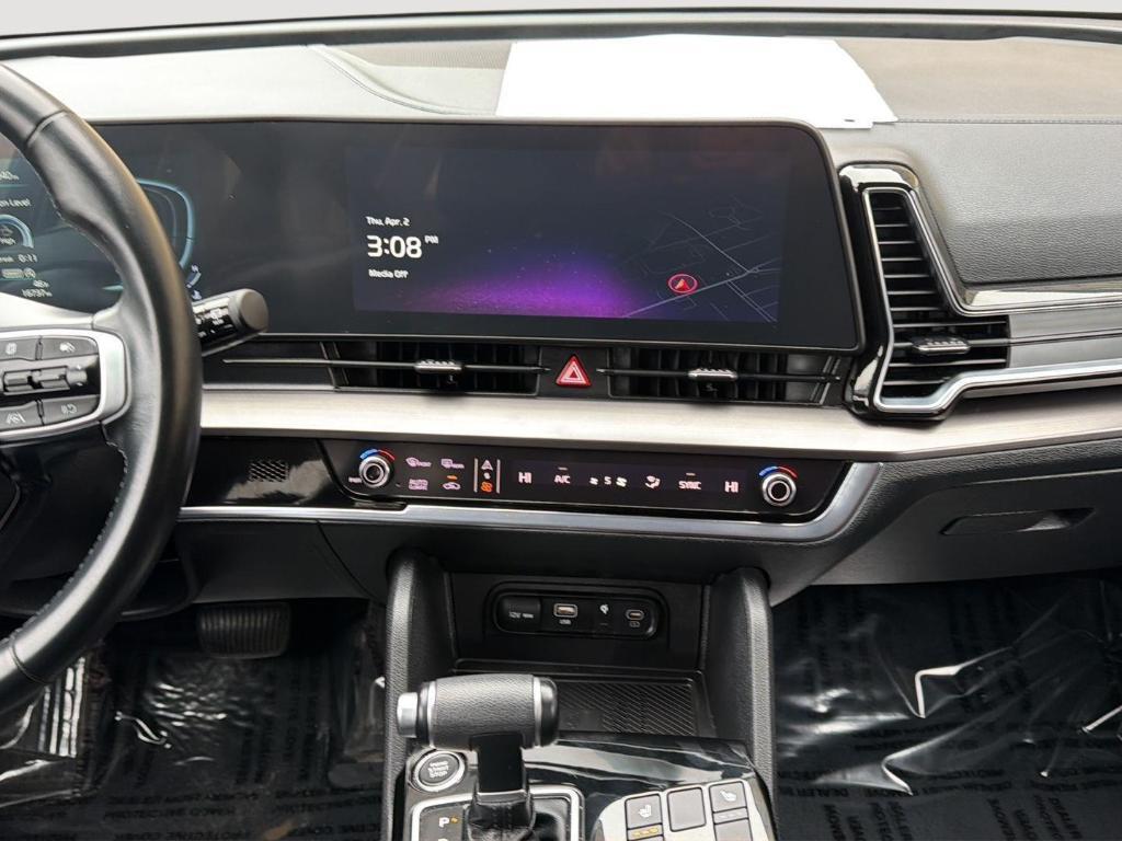 used 2025 Kia Sportage car, priced at $32,874