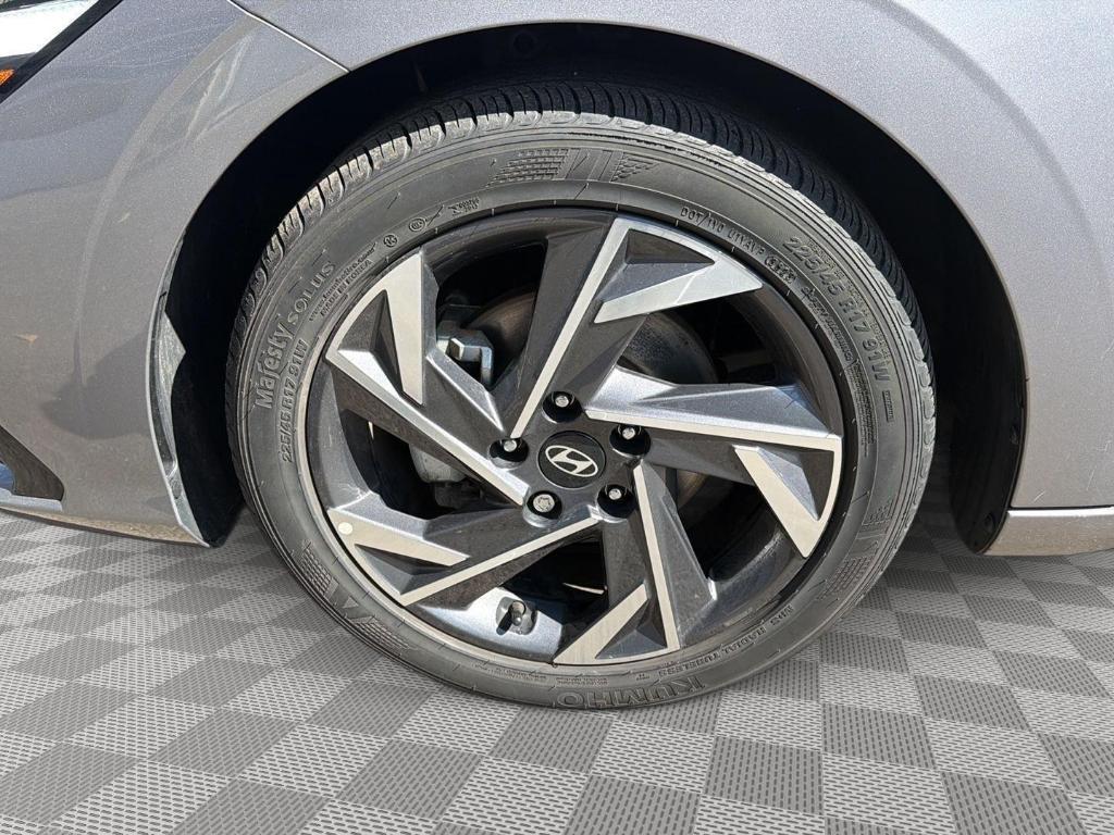 used 2024 Hyundai Elantra car, priced at $19,985