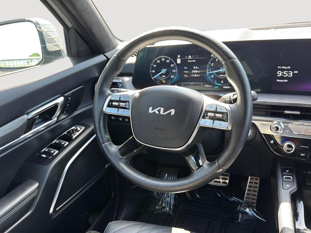 used 2024 Kia Telluride car, priced at $43,090