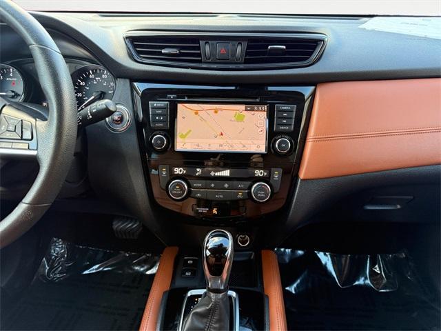 used 2019 Nissan Rogue car, priced at $17,442
