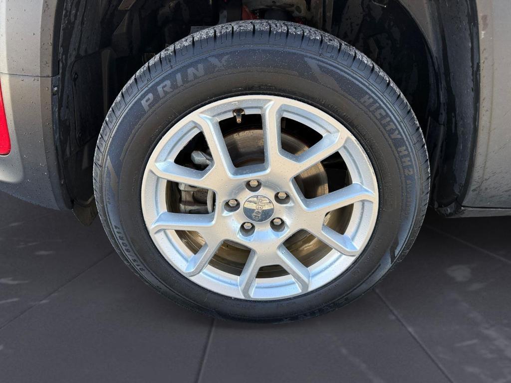 used 2020 Jeep Renegade car, priced at $14,977