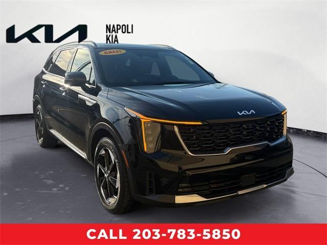 used 2025 Kia Sorento Hybrid car, priced at $29,874