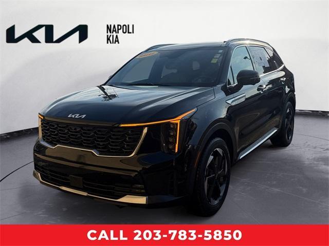 used 2025 Kia Sorento Hybrid car, priced at $29,874