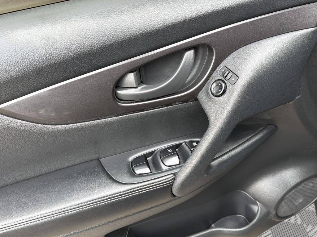 used 2020 Nissan Rogue car, priced at $16,554